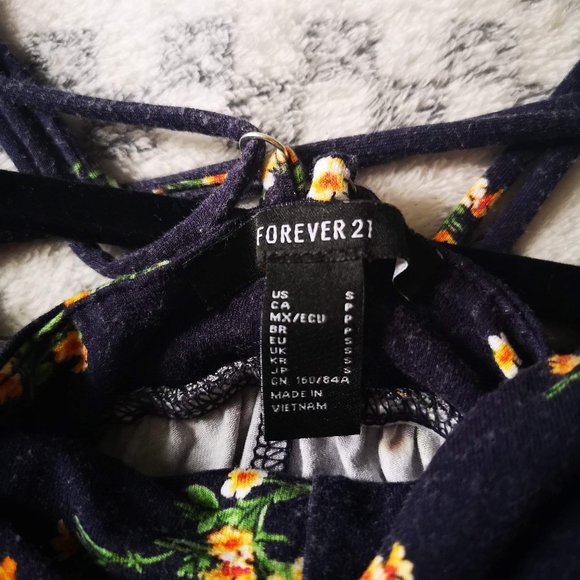 Forever 21 Floral Summer Dress - Picture 2 of 2